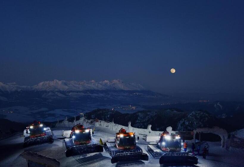 בית מלון כפרי Noc Na Chopku, Rotunda