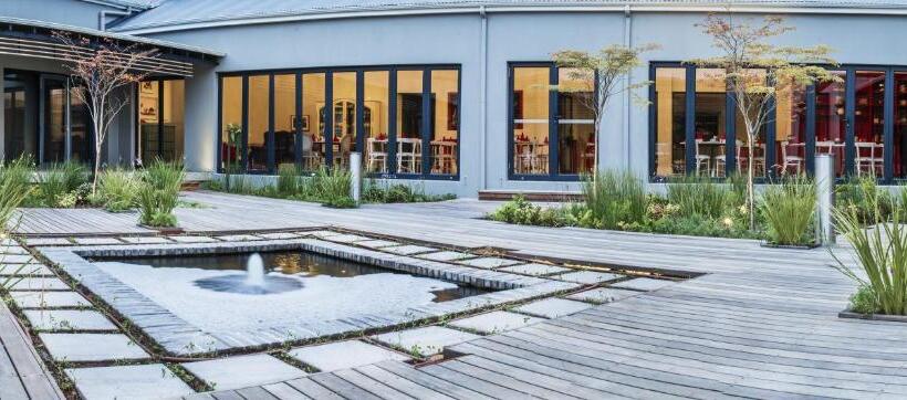 Royal St. Andrews Hotel, Spa And Conference Centre