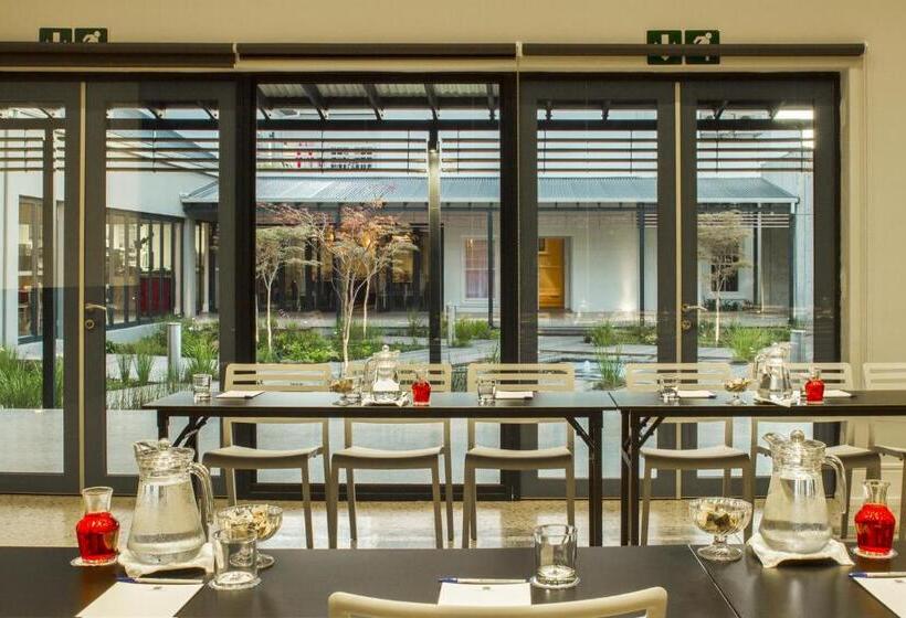 Royal St. Andrews Hotel, Spa And Conference Centre