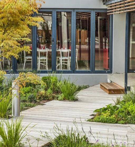 Royal St. Andrews Hotel, Spa And Conference Centre