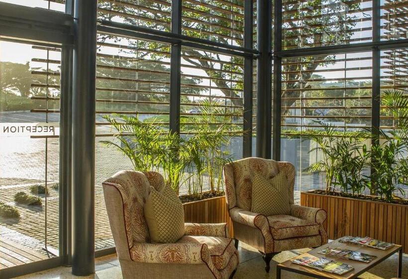 Royal St. Andrews Hotel, Spa And Conference Centre