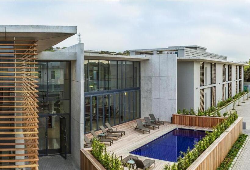 Royal St. Andrews Hotel, Spa And Conference Centre