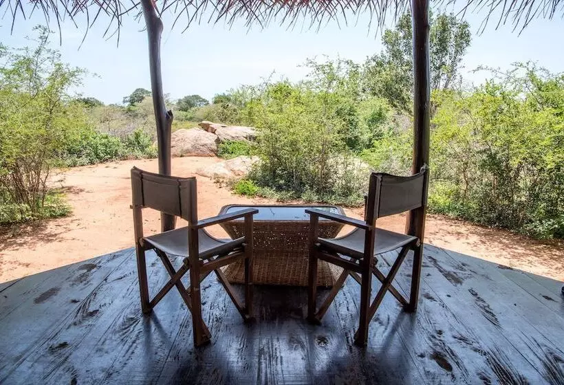 ホテル Ruhunu Safari Camping
