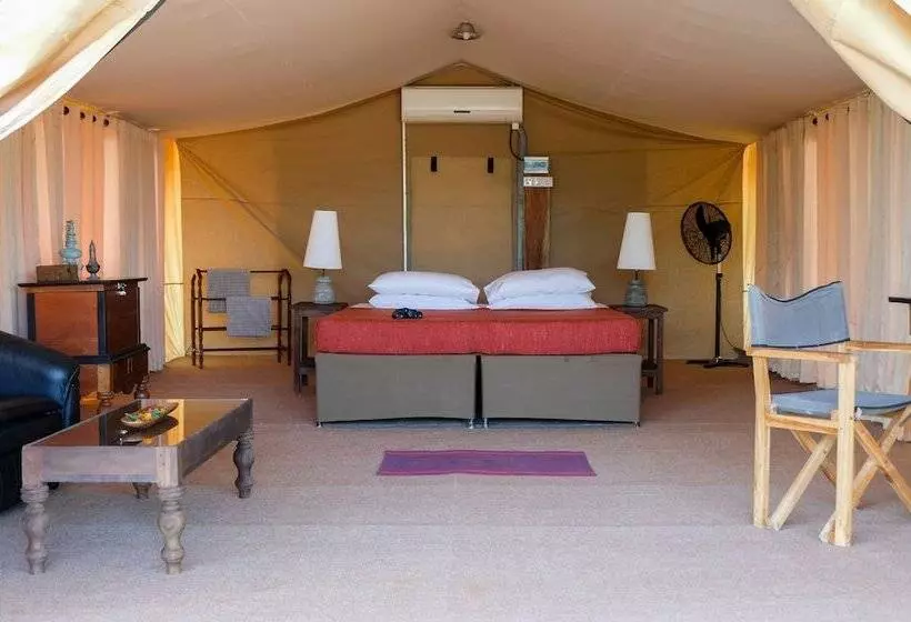 ホテル Ruhunu Safari Camping