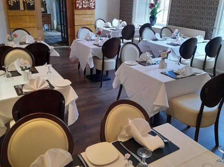 בית מלון כפרי Schooner