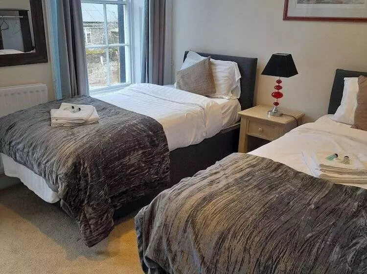 ホテル Schooner