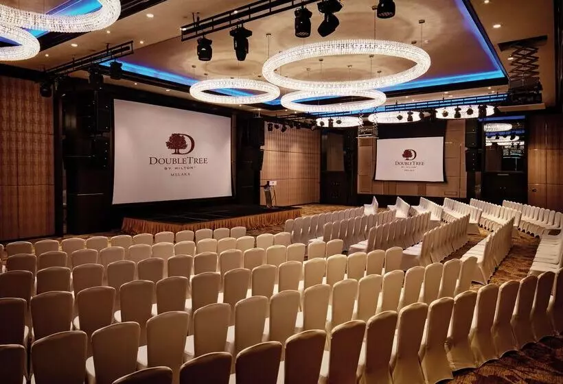 Hotel Doubletree By Hilton Melaka