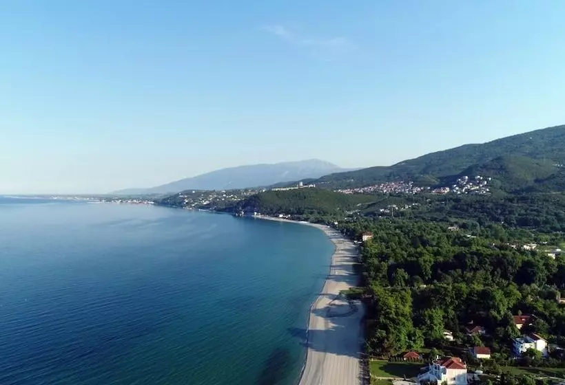 ホテル Sintrivanis Beach Resort