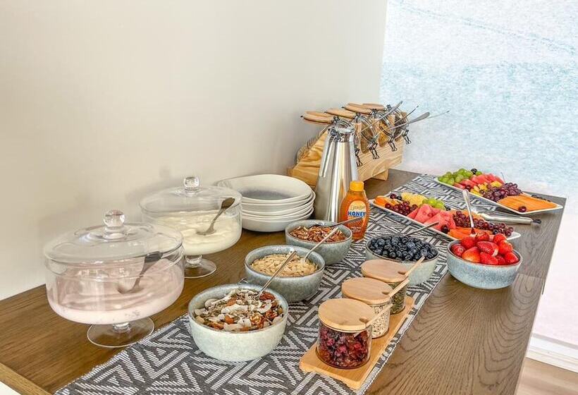 هتل Swakopmund Luxury Suites