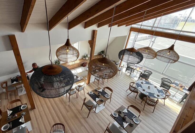 هتل Swakopmund Luxury Suites