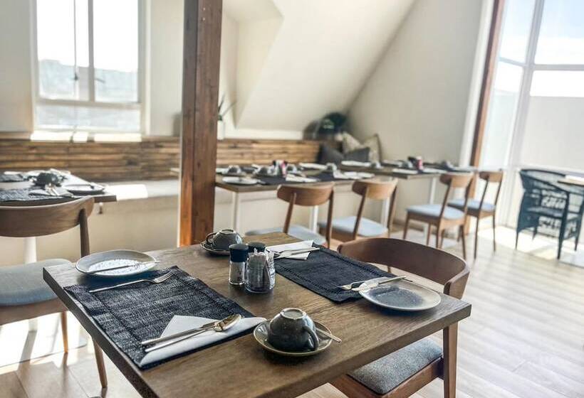 هتل Swakopmund Luxury Suites