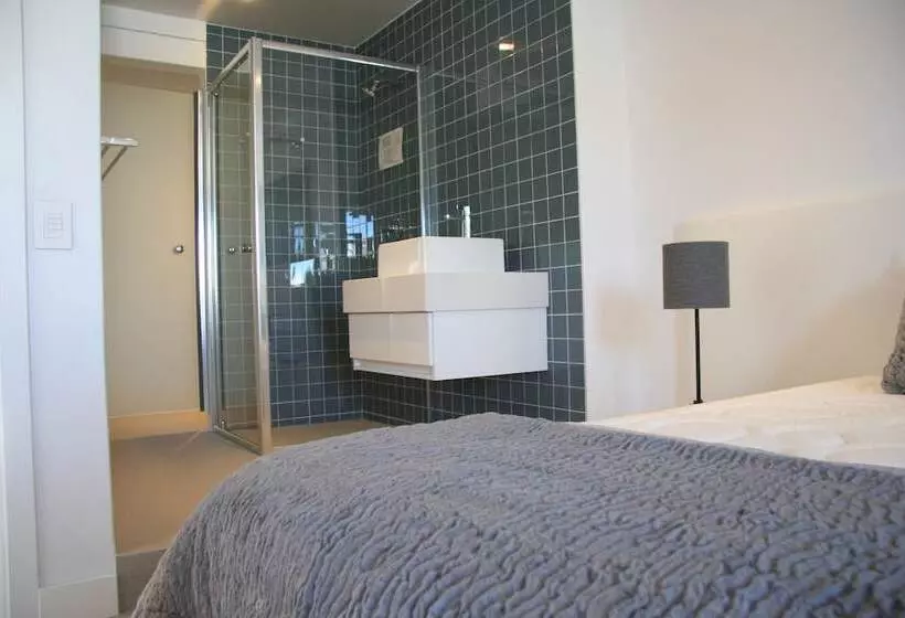 هتل Swakopmund Luxury Suites