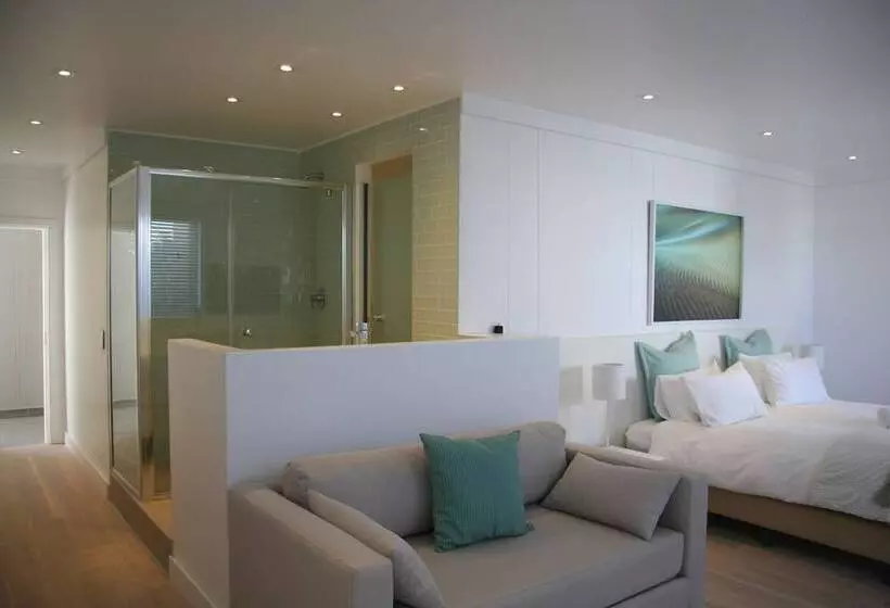 هتل Swakopmund Luxury Suites