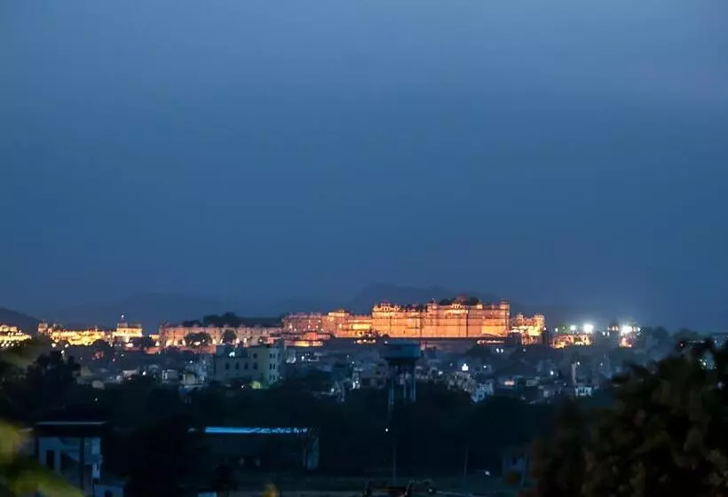 ホテル The Park Classic Udaipur