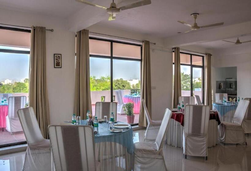 فندق The Park Classic Udaipur