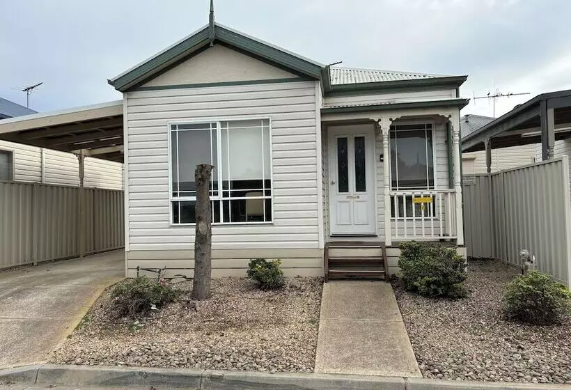ホテル Werribee Short Stay Villas & Accommodation
