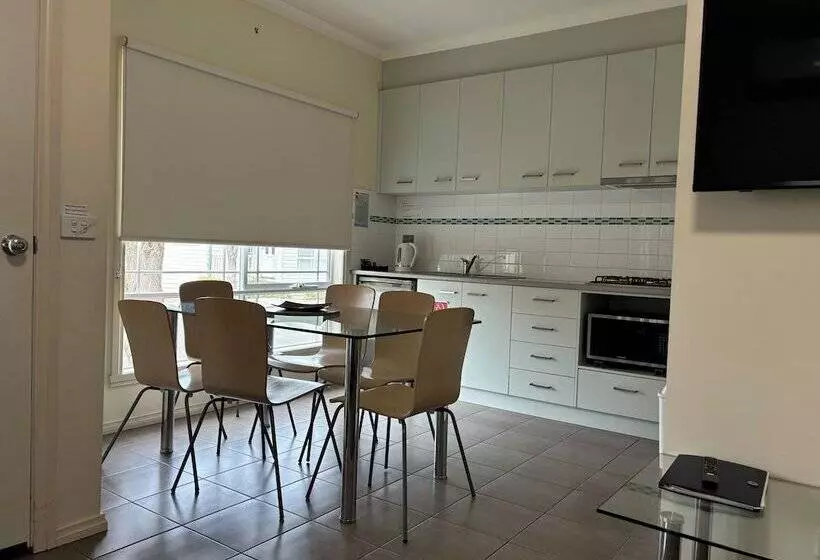 ホテル Werribee Short Stay Villas & Accommodation