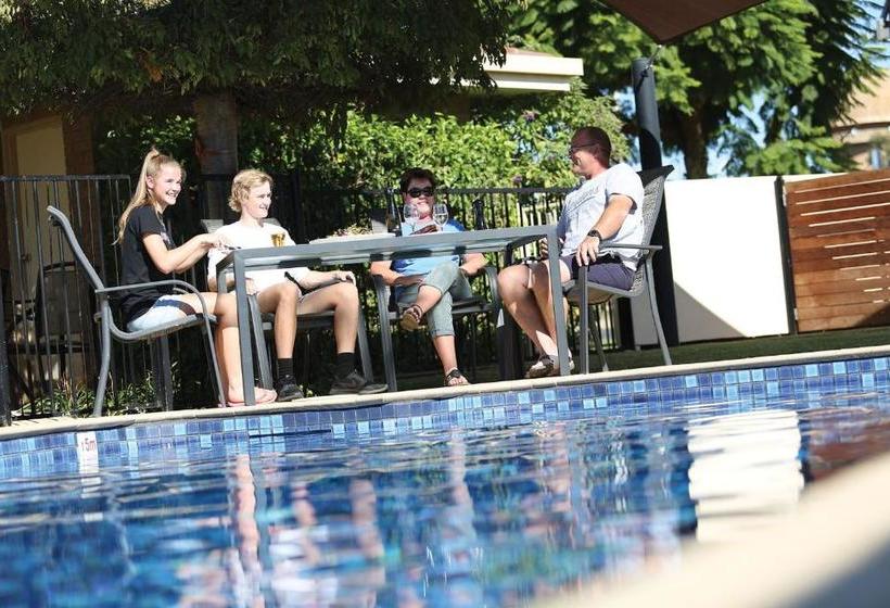 Jacaranda Holiday Units