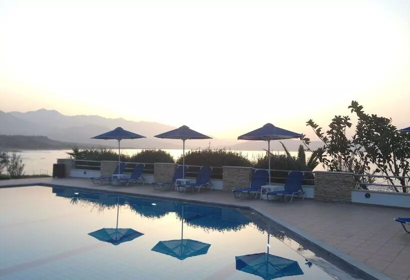 Kanakis Blue Beach Apartments