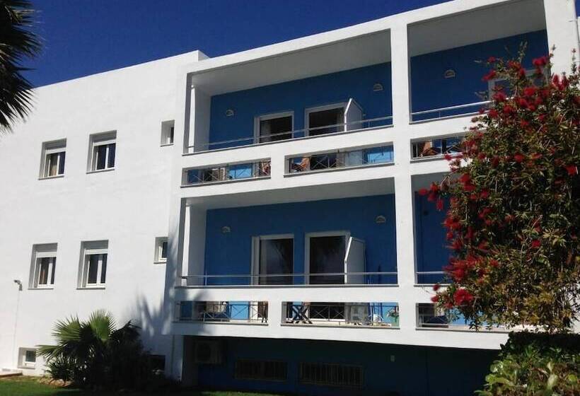 Kanakis Blue Beach Apartments