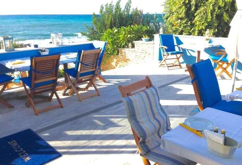 Kanakis Blue Beach Apartments