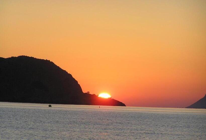 Katerina Seaside Studios