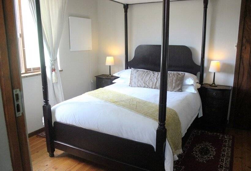 41 On Cedar Bed And Breakfast