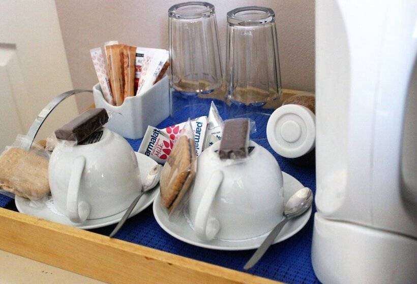 41 On Cedar Bed And Breakfast