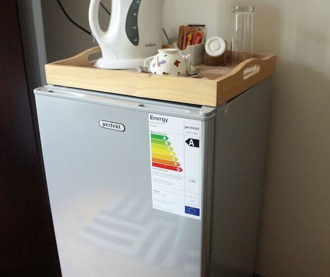 41 On Cedar Bed And Breakfast