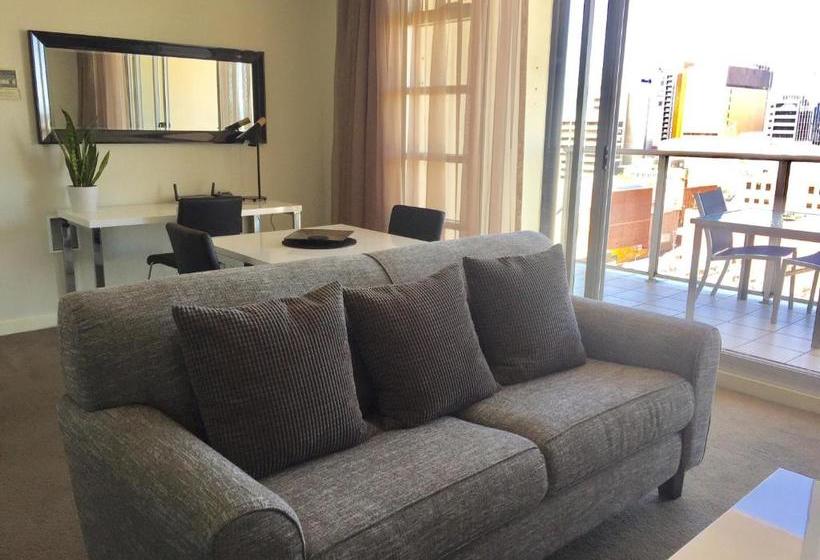 Adelaide Dress Circle Apartments North Terrace