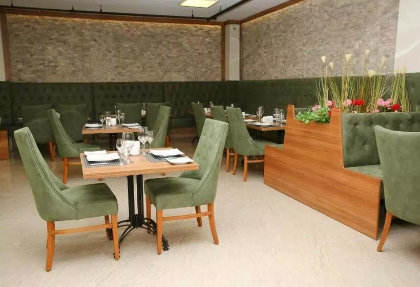 ホテル Golden Lounge