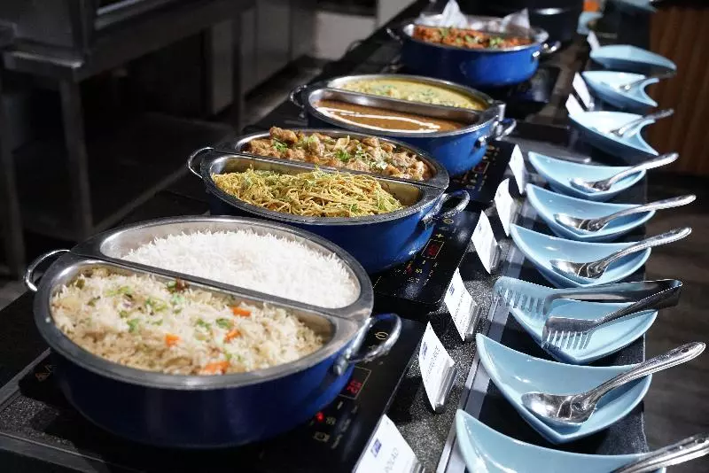 ホテル Holiday Inn Express Hyderabad Hitec City, An Ihg