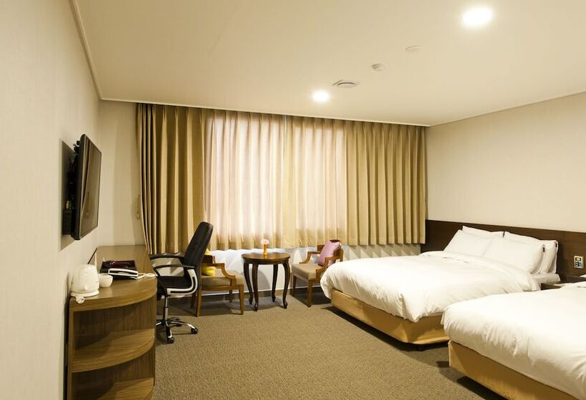 Hotel Jeonju Yeonghwa