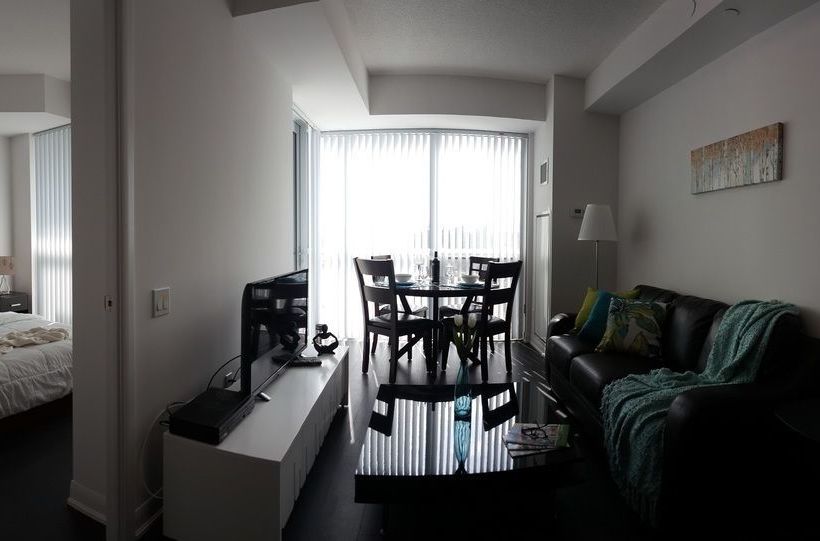 酒店 Kashaneh at North York Center