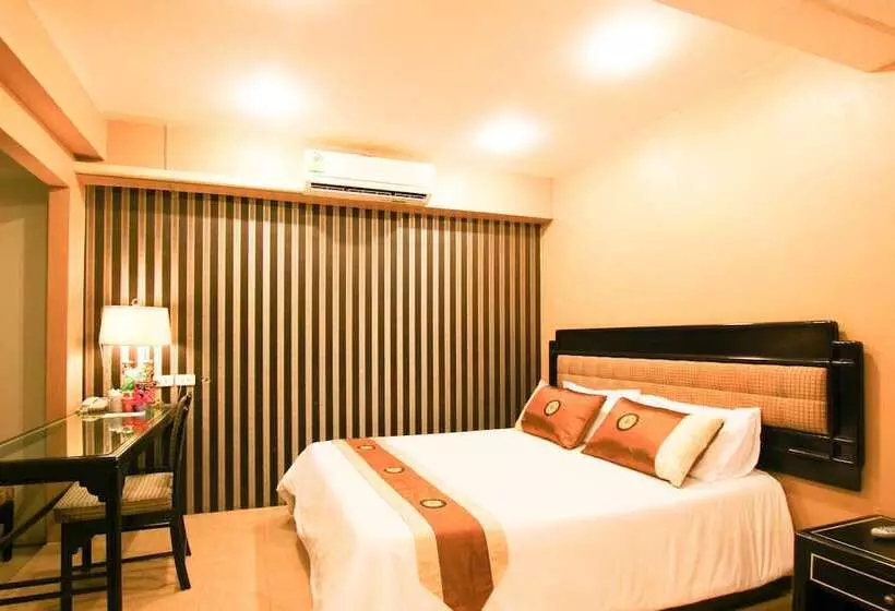 ホテル Mamba And Baan Aranya Serviced Apartment