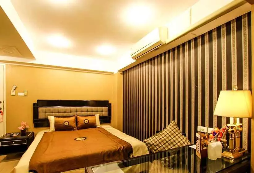 ホテル Mamba And Baan Aranya Serviced Apartment