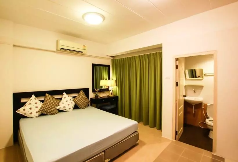 ホテル Mamba And Baan Aranya Serviced Apartment