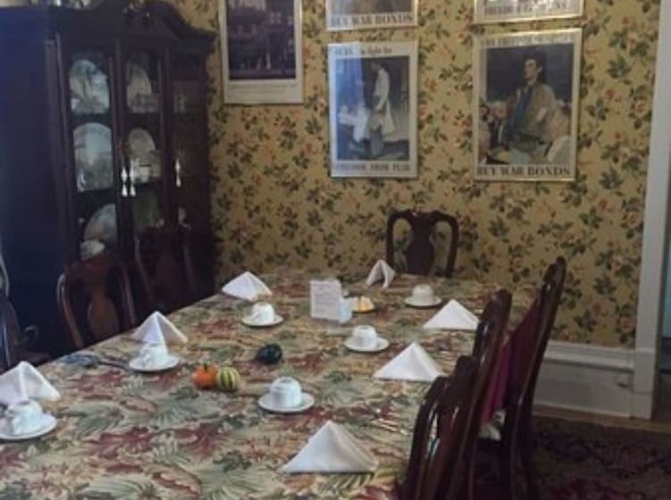 فندق Mcgee S Inn