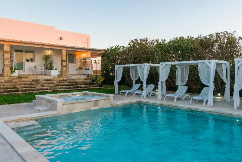 ホテル Relais Masseria Casina Dei Cari