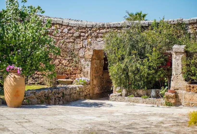 ホテル Relais Masseria Casina Dei Cari