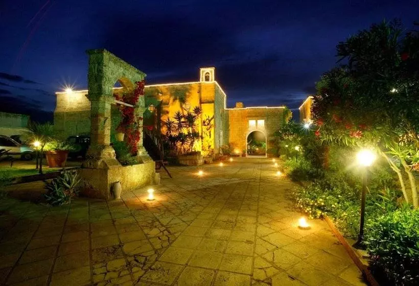 ホテル Relais Masseria Casina Dei Cari