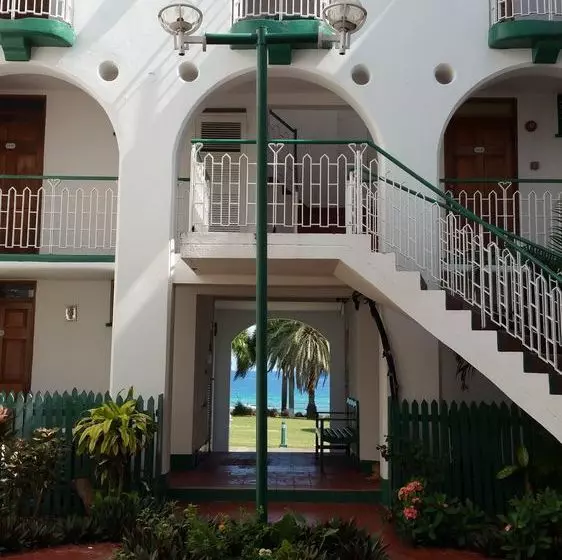 هتل Seacastles Vacation Penthouse