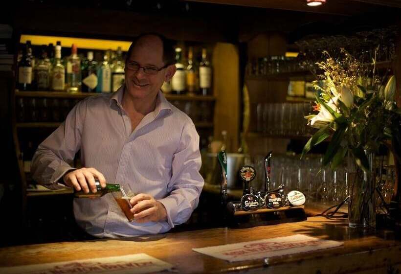 ホテル The Angel At Burford