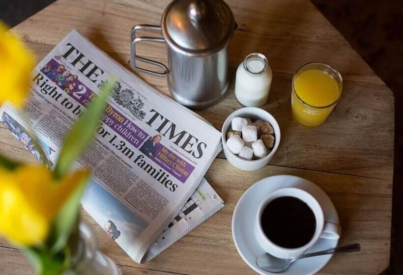 ホテル The Angel At Burford