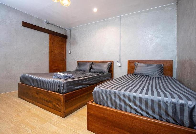 هتل The Cosy Sunset Beach Resort & Restaurant