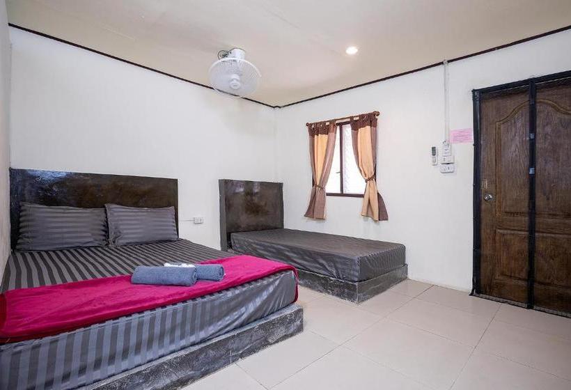 هتل The Cosy Sunset Beach Resort & Restaurant