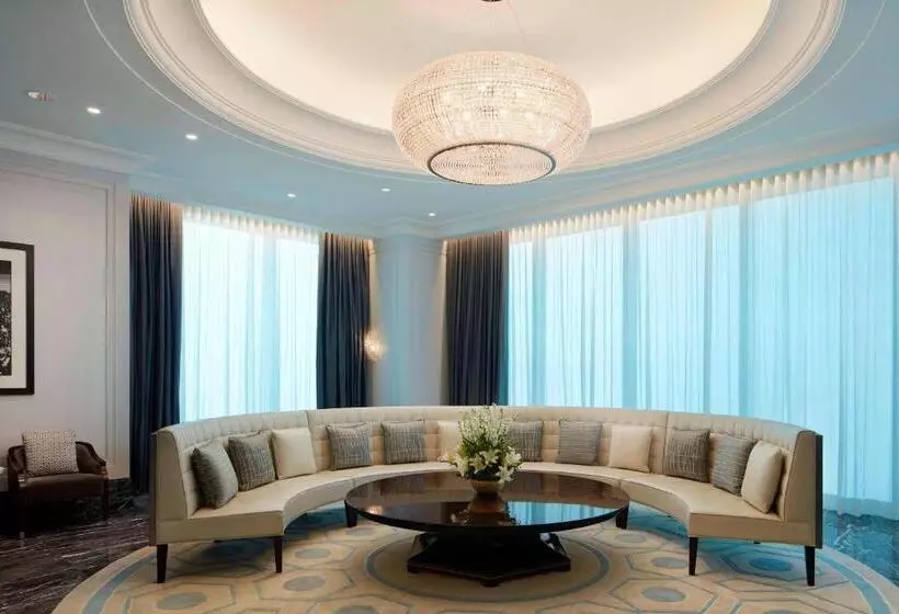 هتل The St. Regis Kuala Lumpur