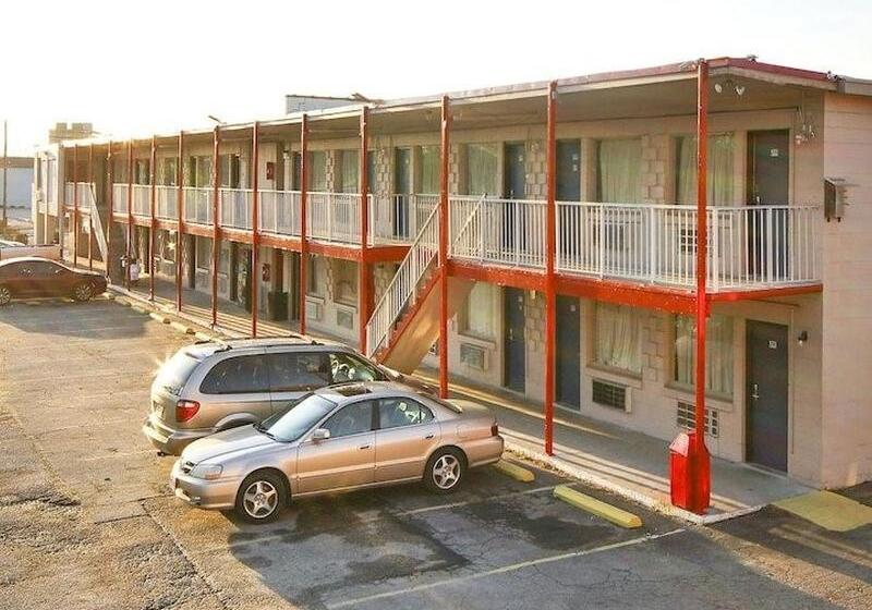 فندق على الطريق Petersburg Va I 95 & E Washington St