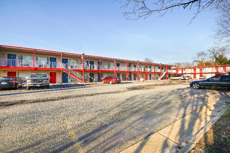 فندق على الطريق Petersburg Va I 95 & E Washington St