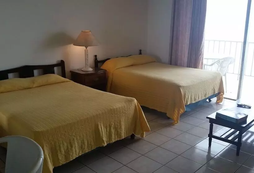 Ocean Air Beach Studio At Montego Bay Club Resort
